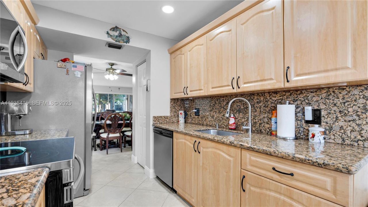 13000 SW 15th Ct , Unit 101U, Pembroke Pines, FL 33027 Photo