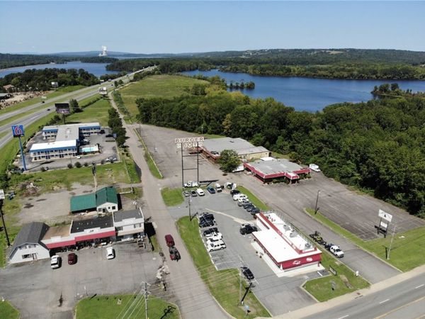 108 W Birch Street , Russellville, AR 72802