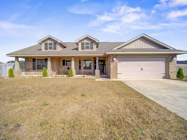 2045 Broad Street, Crestview, FL 32536