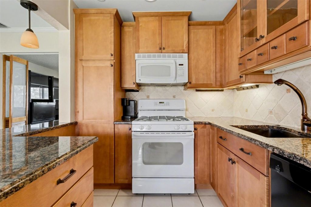 6430 Harding Street, Hollywood, FL 33024 Photo