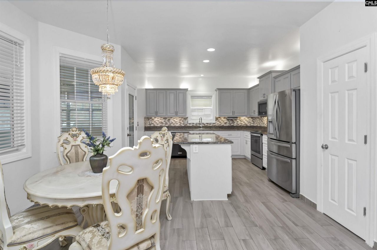 128 Genessee Valley Road W Photo 14