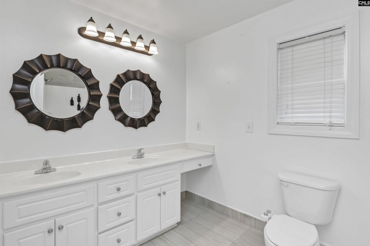 128 Genessee Valley Road W Photo 45