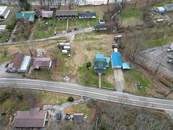 4904 Elk River Road S, Elkview, WV 25071