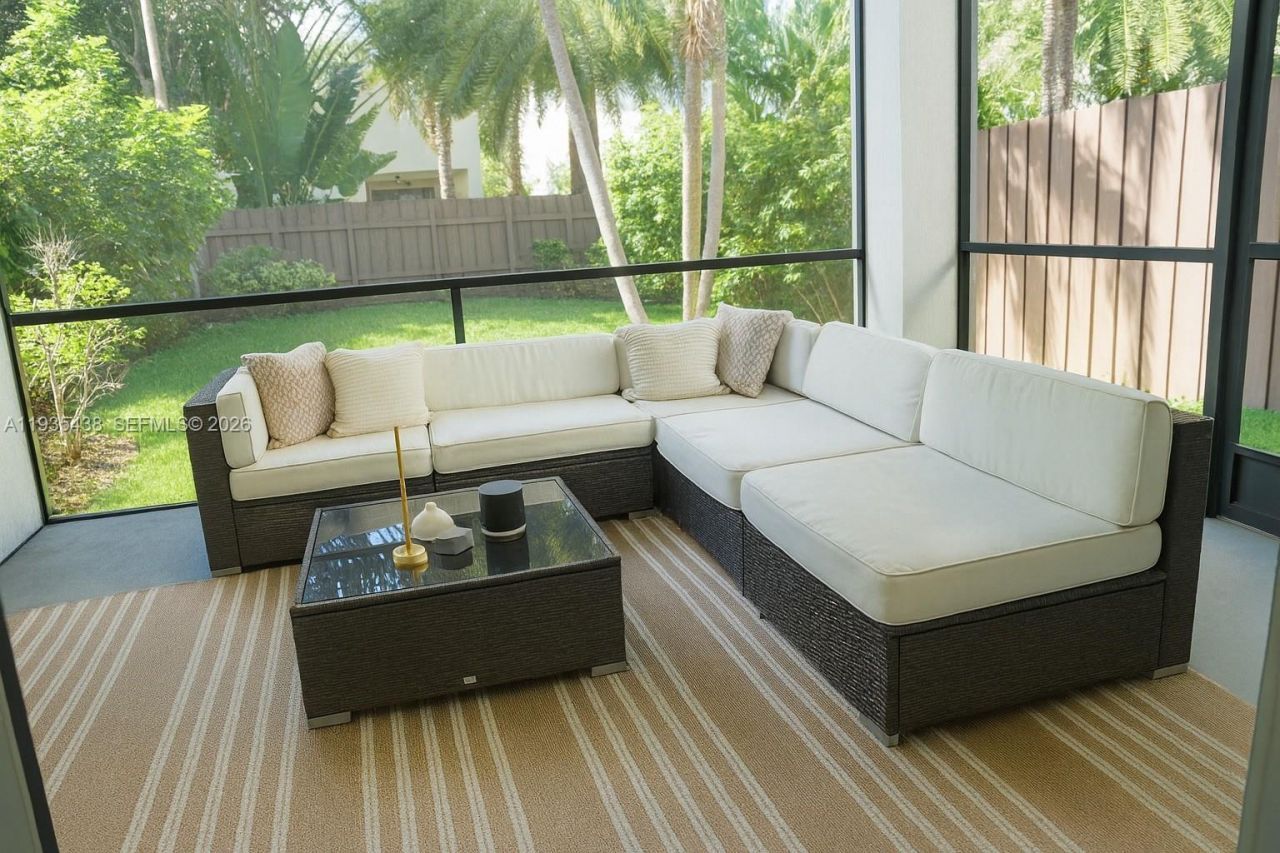 1139 NE 3rd Ave, Fort Lauderdale, FL 33304 Photo