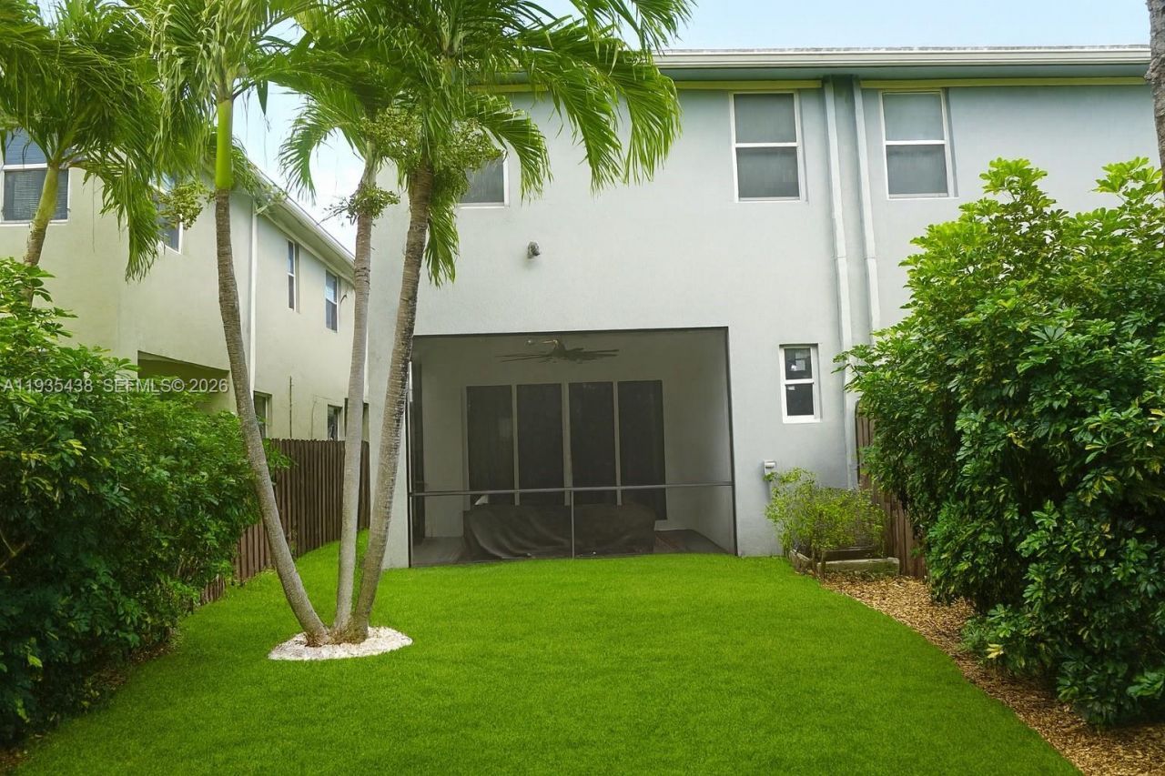 1139 NE 3rd Ave, Fort Lauderdale, FL 33304 Photo