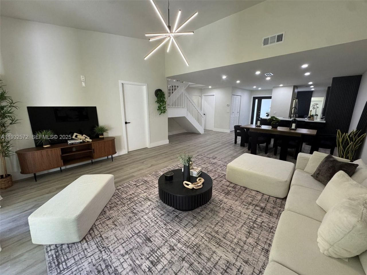 10109 NW 52nd Ter, Doral, FL 33178 Photo