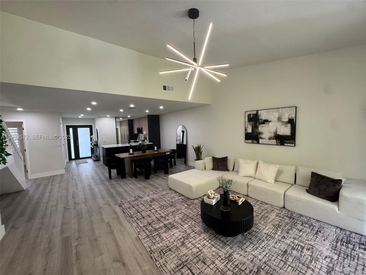 10109 NW 52nd Ter, Doral, FL 33178 Photo