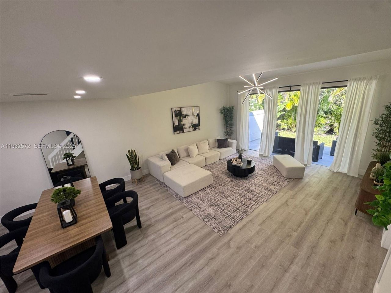 10109 NW 52nd Ter, Doral, FL 33178 Photo