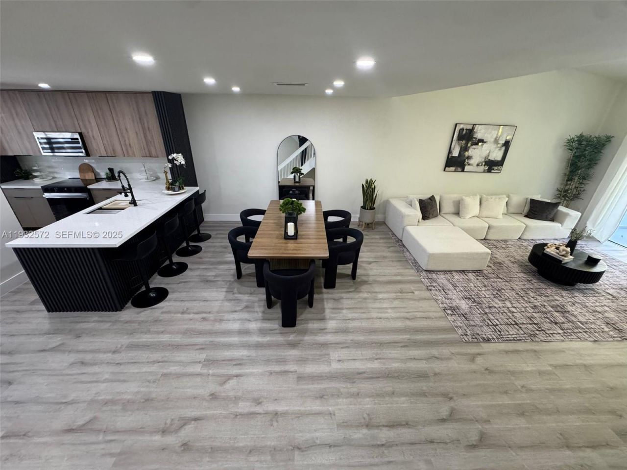 10109 NW 52nd Ter, Doral, FL 33178 Photo