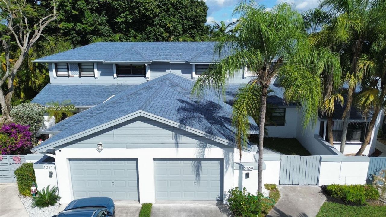 10109 NW 52nd Ter, Doral, FL 33178 Photo