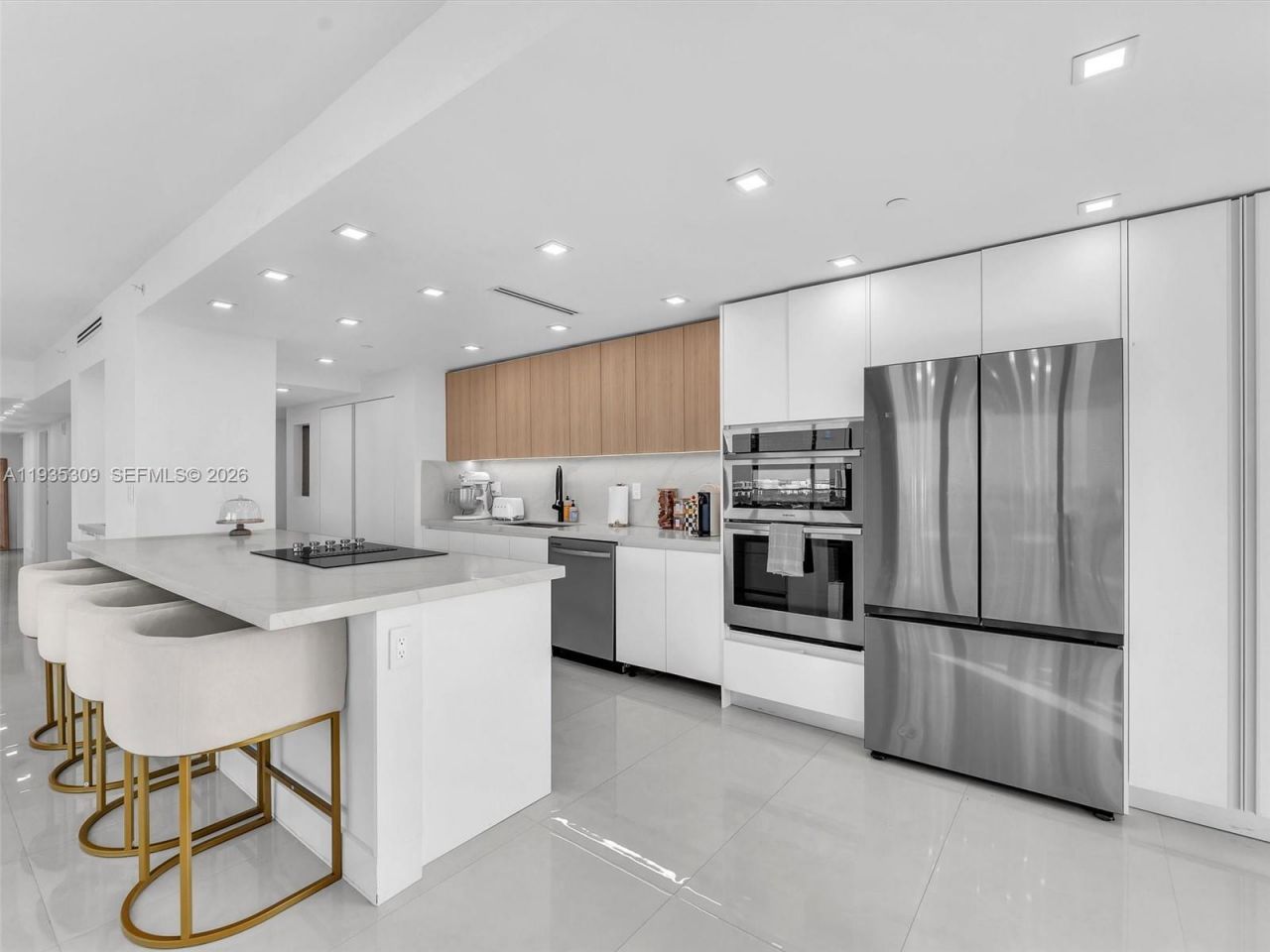 19707 Turnberry Way, Unit 22D, Aventura, FL 33180 Photo