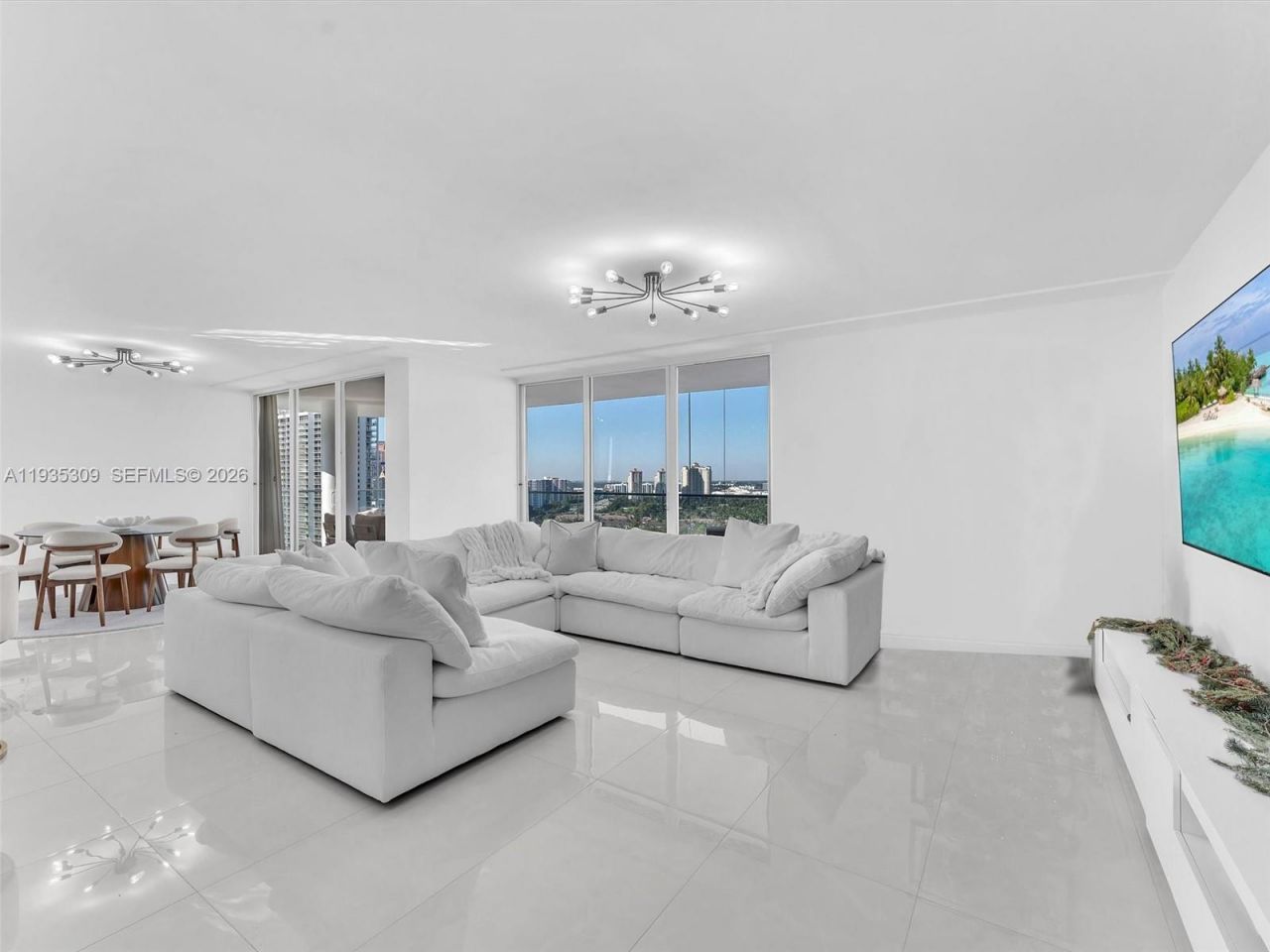 19707 Turnberry Way, Unit 22D, Aventura, FL 33180 Photo