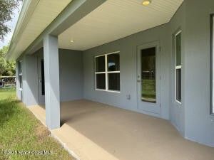 832 Majestic Avenue, Sebastian, FL 32958 Photo