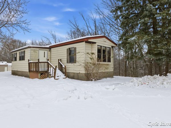 3593 Millrace Court SE, Caledonia, MI 49316