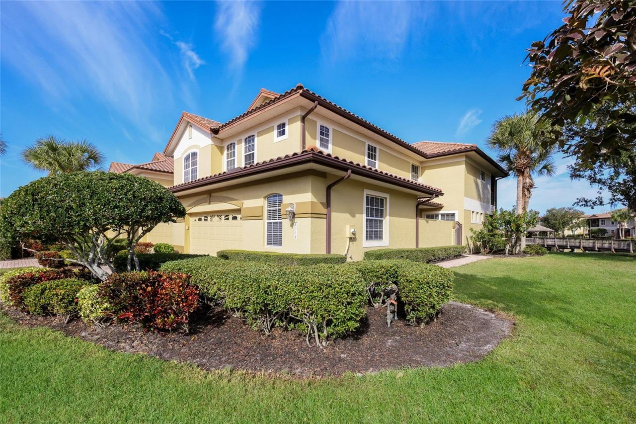 8336 Miramar Way, Lakewood Ranch, FL 34202 Photo