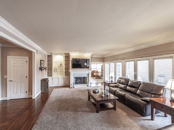 135 N Country Club Dr, Hendersonville, TN 37075