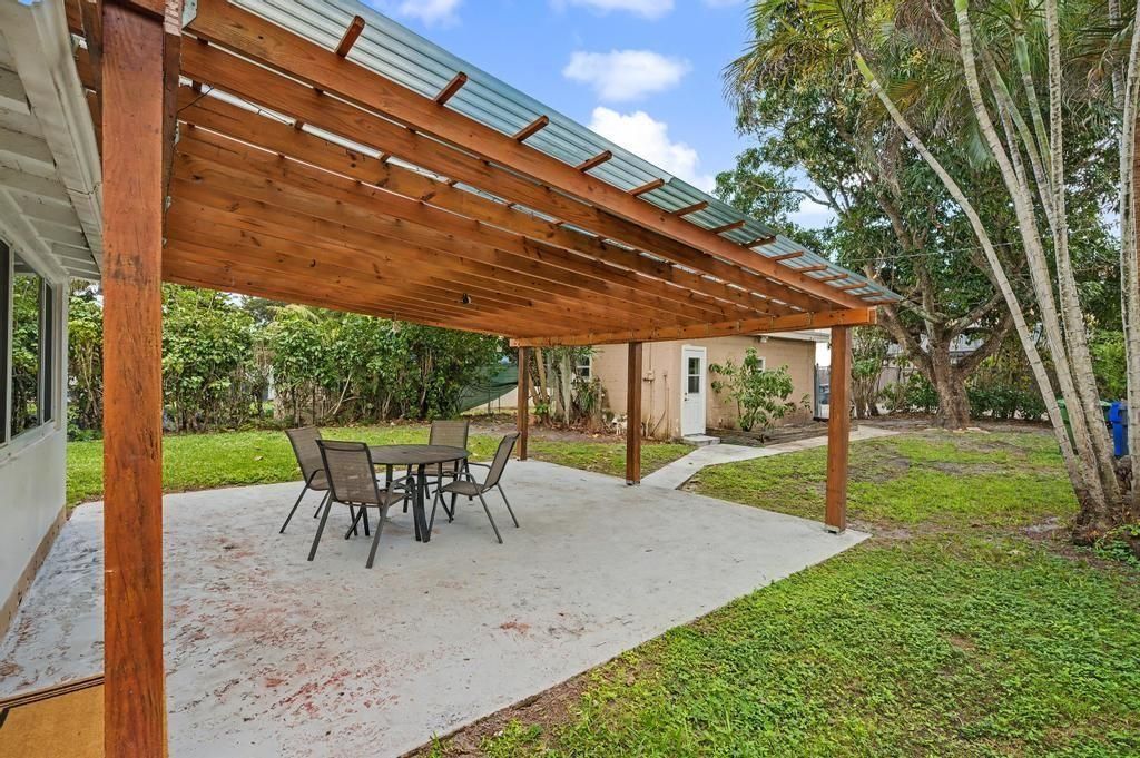 2530 Mckinley Street, Hollywood, FL 33020 Photo