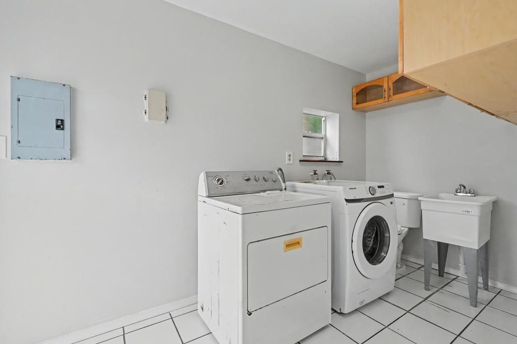 2530 Mckinley Street, Hollywood, FL 33020 Photo