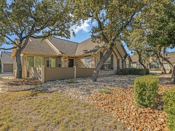 30 Wildwood DR, Unit 111, Georgetown, TX 78633