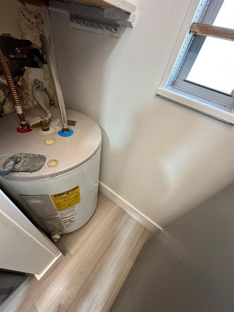 8001 Fairview Dr , Unit 101, Tamarac, FL 33321 Photo