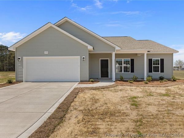 125 Orchard Lane, Parkton, NC 28371