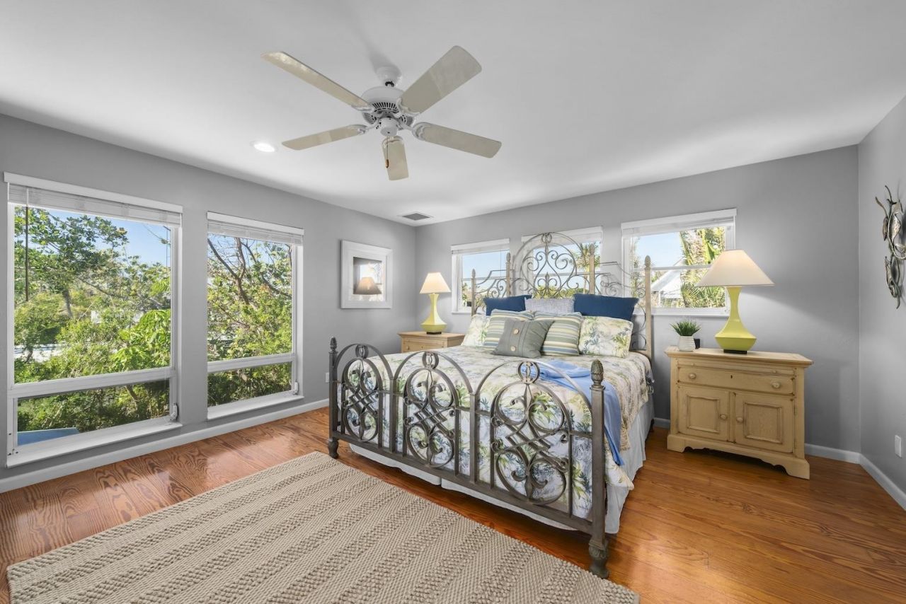 2449 Harbour Ln, Sanibel, FL 33957 Photo