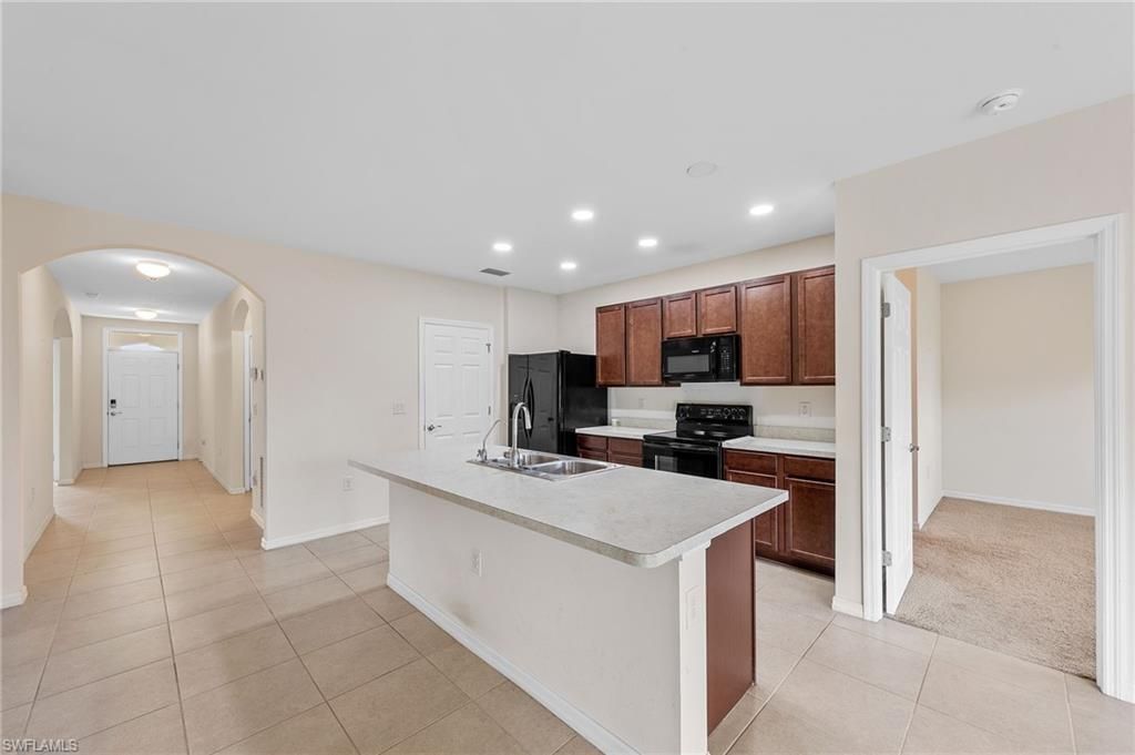 10528 Canal Brook Ln, Lehigh Acres, FL 33936 Photo