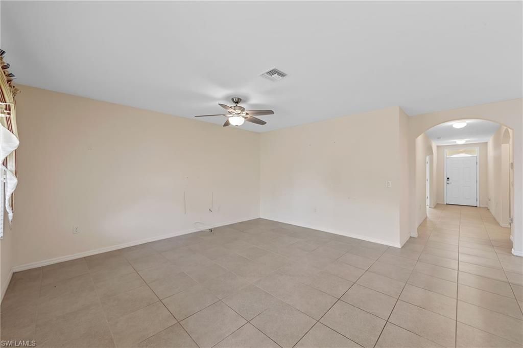 10528 Canal Brook Ln, Lehigh Acres, FL 33936 Photo