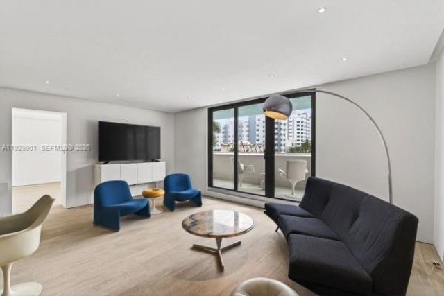 1800 Collins Ave, Unit 5E, Miami Beach, FL 33139 Photo