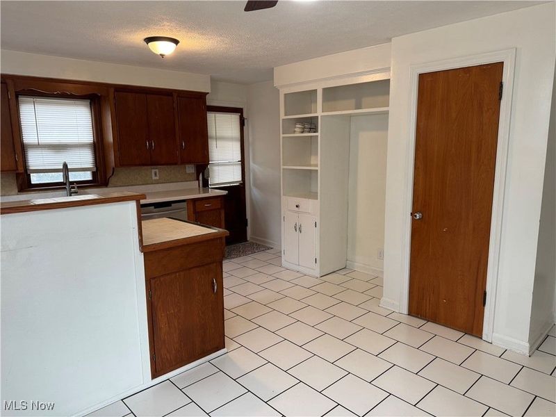 3053 Helen Place NW, Canton, OH 44708 Photo 10