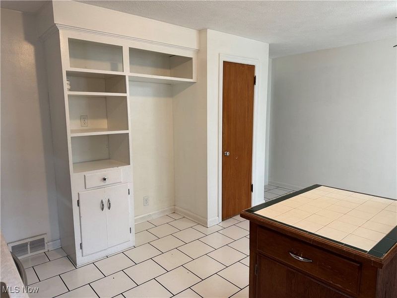 3053 Helen Place NW, Canton, OH 44708 Photo 13