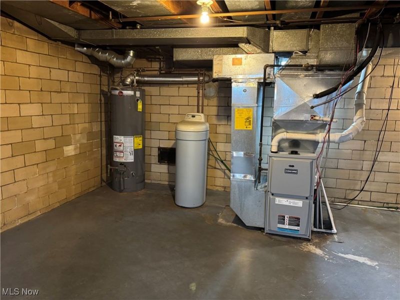 3053 Helen Place NW, Canton, OH 44708 Photo 32