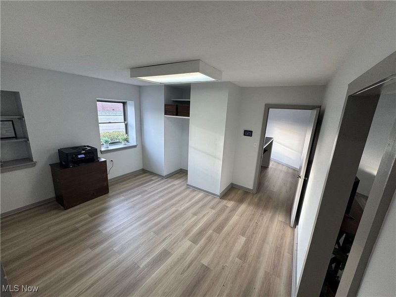 23672 Lorain Road, North Olmsted, OH 44070 Photo 4