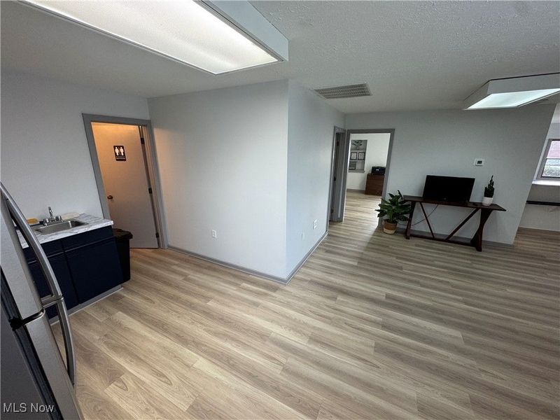 23672 Lorain Road, North Olmsted, OH 44070 Photo 7