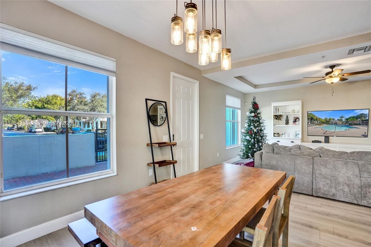 4720 Mimosa Pl, Unit 903, Coconut Creek, FL 33073 Photo