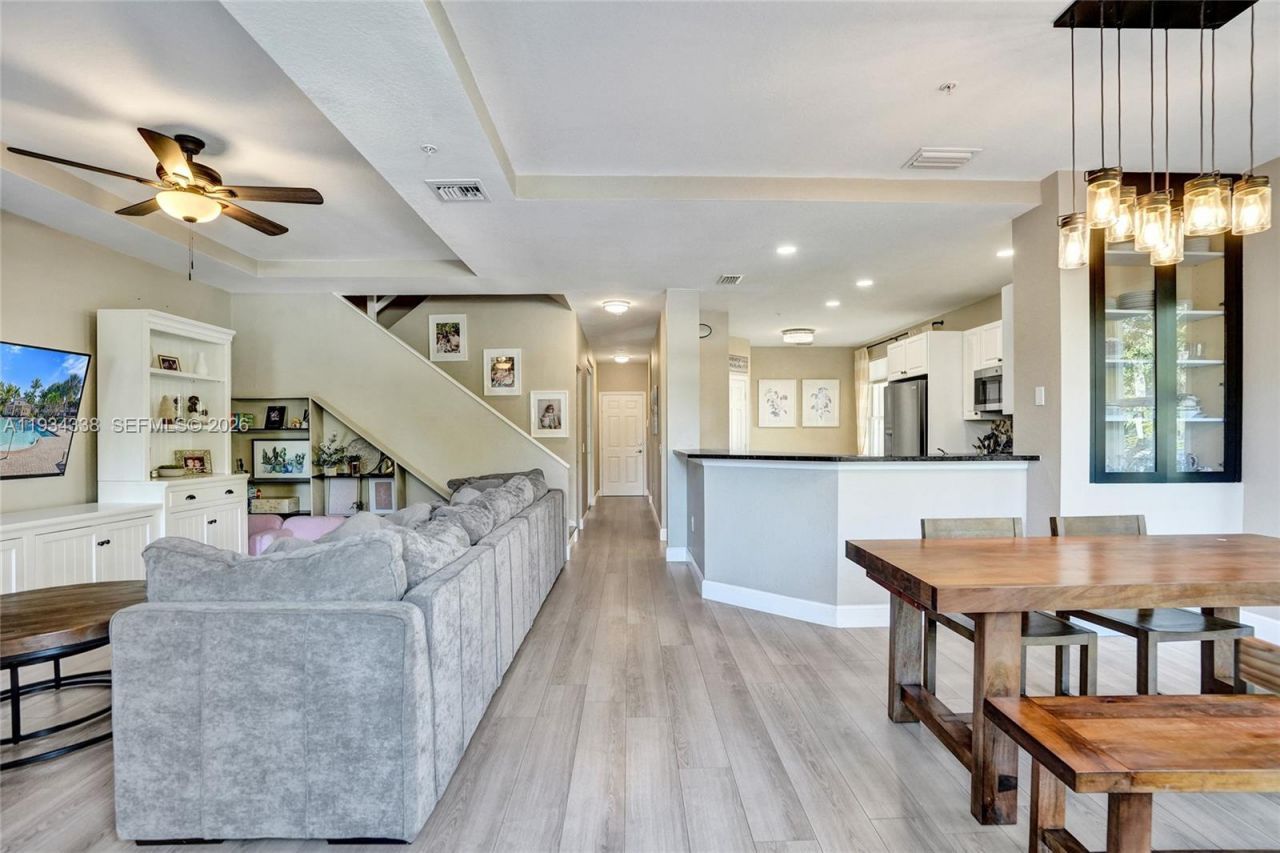 4720 Mimosa Pl, Unit 903, Coconut Creek, FL 33073 Photo