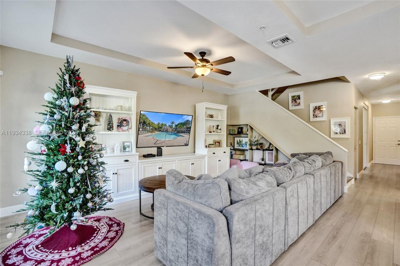 4720 Mimosa Pl, Unit 903, Coconut Creek, FL 33073 Photo