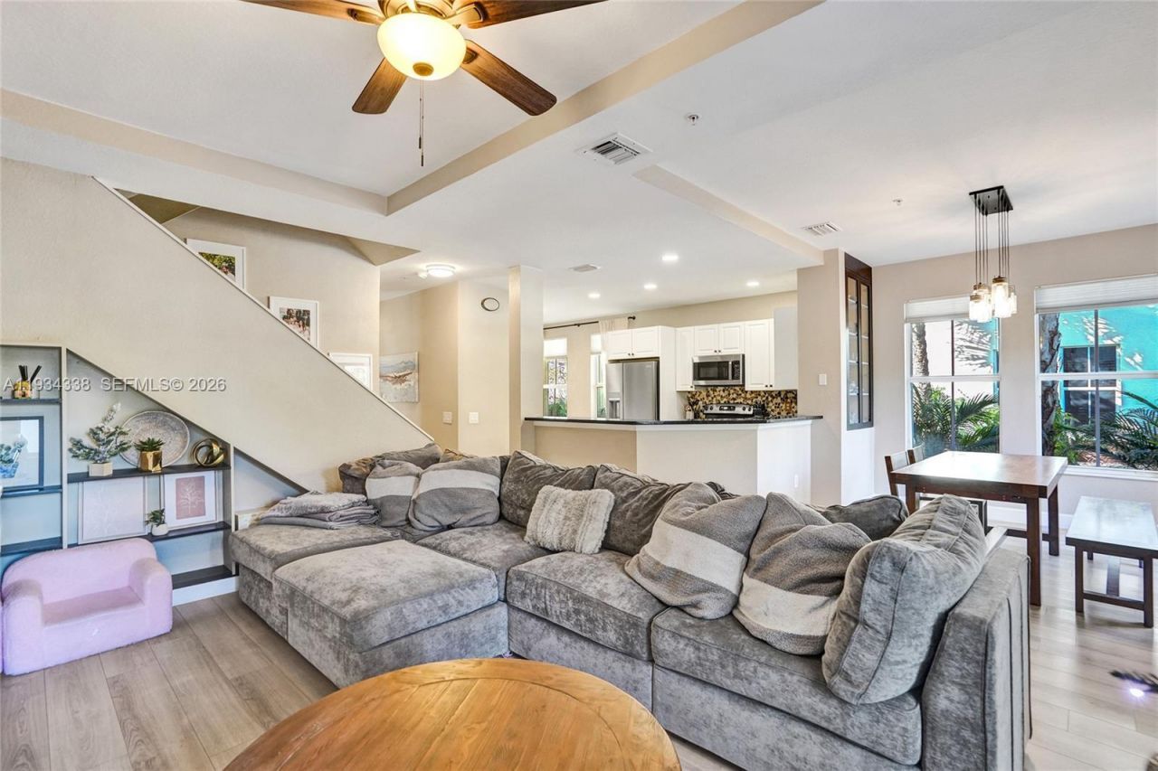 4720 Mimosa Pl, Unit 903, Coconut Creek, FL 33073 Photo