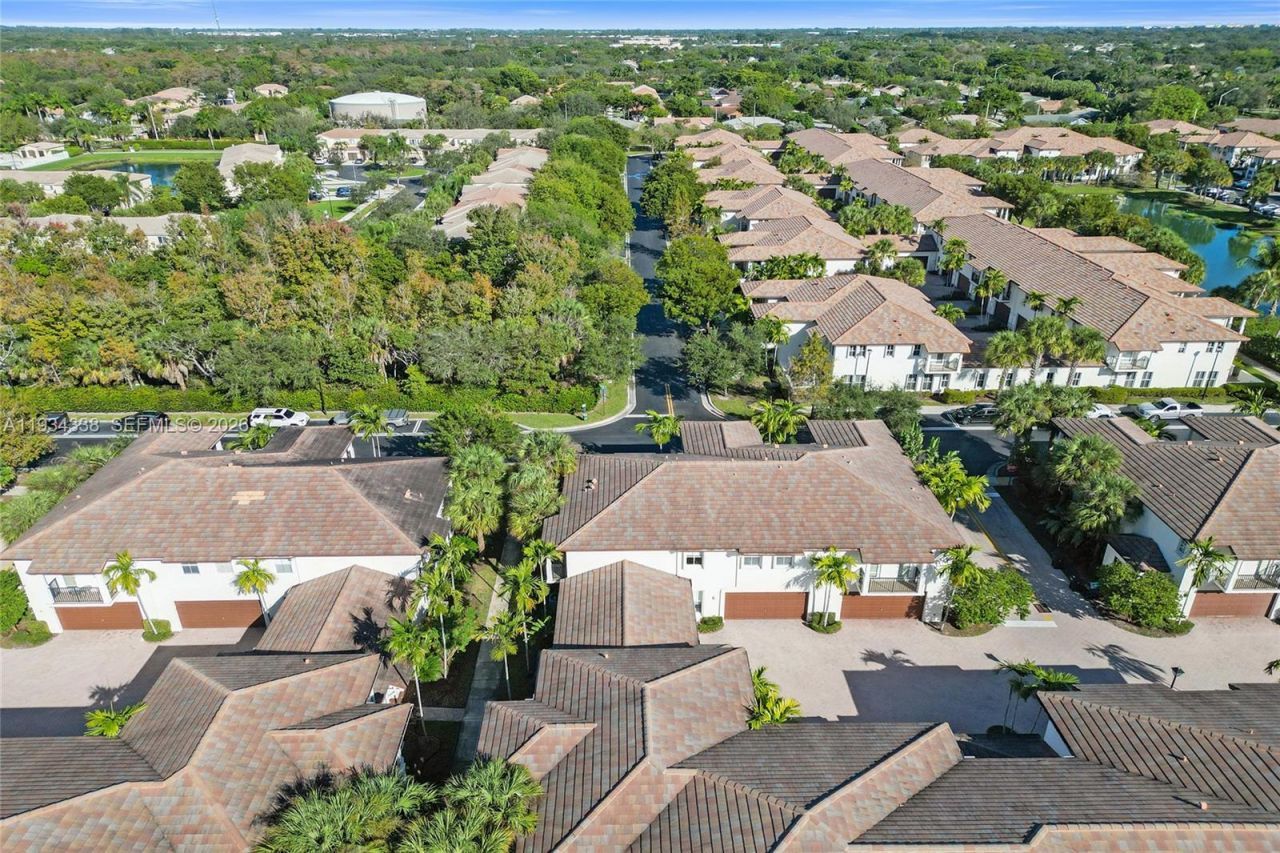 4720 Mimosa Pl, Unit 903, Coconut Creek, FL 33073 Photo