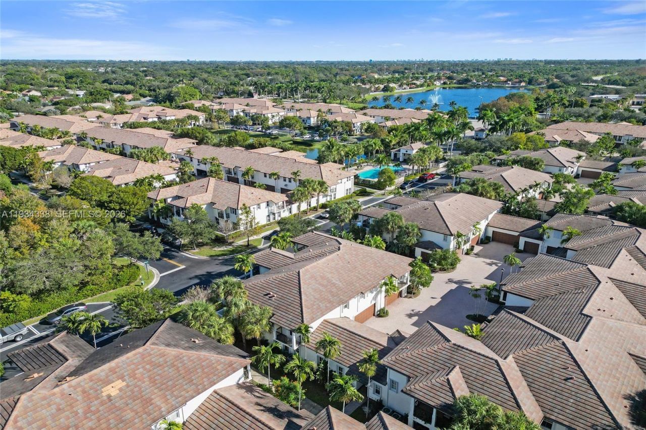 4720 Mimosa Pl, Unit 903, Coconut Creek, FL 33073 Photo