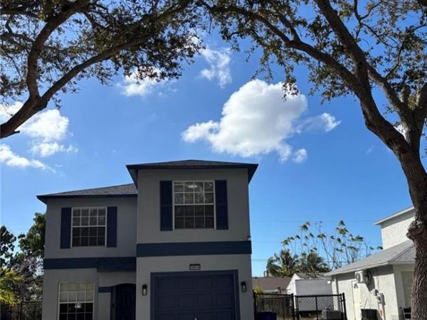 26840 Silverado East DR, BONITA SPRINGS, FL 34135