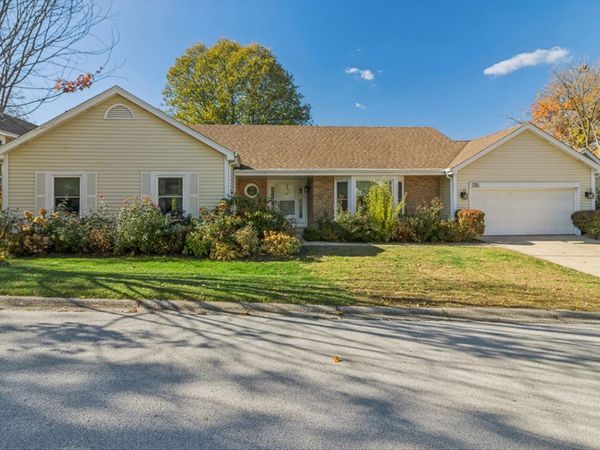 417 River Bluff Circle, Naperville, IL 60540