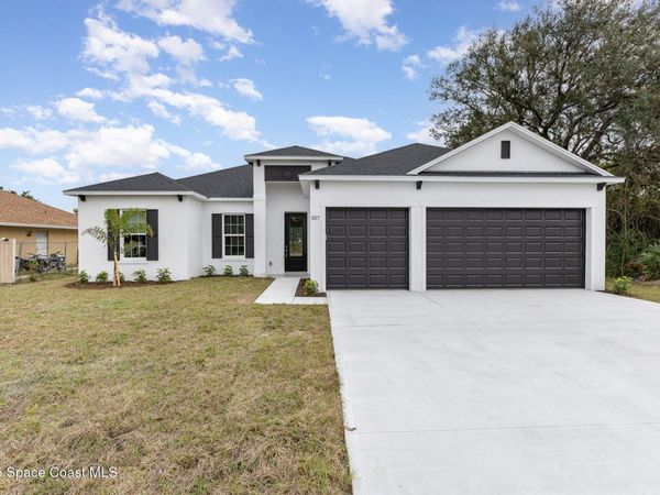 756 Taluga Avenue SE, Palm Bay, FL 32909