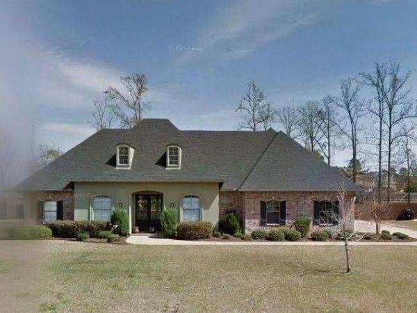 2117 FOREST HILLS Boulevard, Haughton, LA 71037