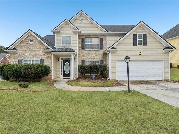 2393 Shady Maple Lane, Loganville, GA 30052