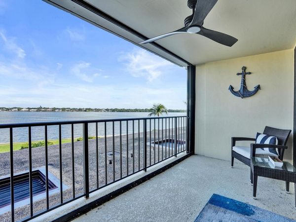 132 Lakeshore Drive, Unit 317, North Palm Beach, FL 33408
