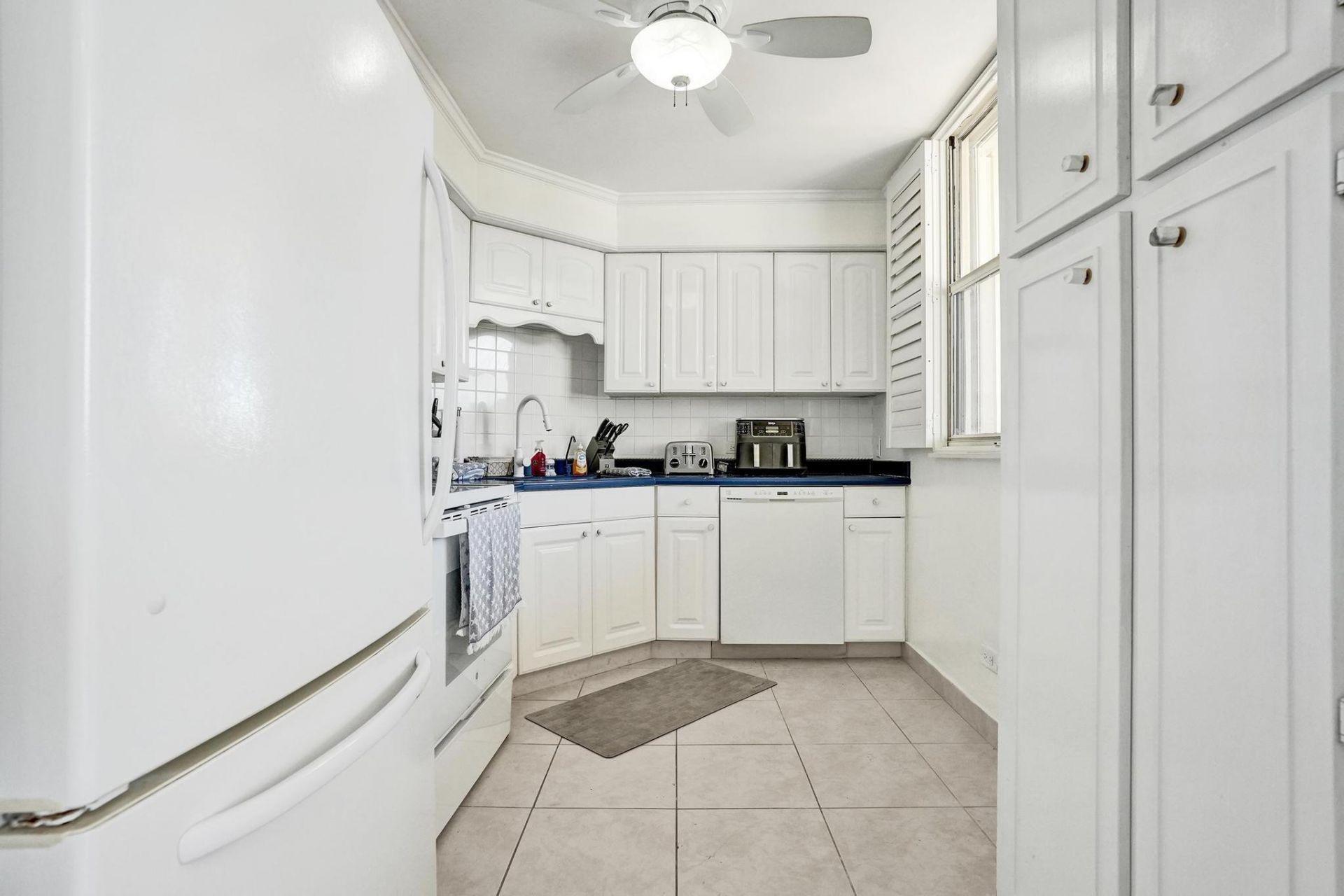 132 Lakeshore Drive, Unit 317, North Palm Beach, FL 33408 Photo