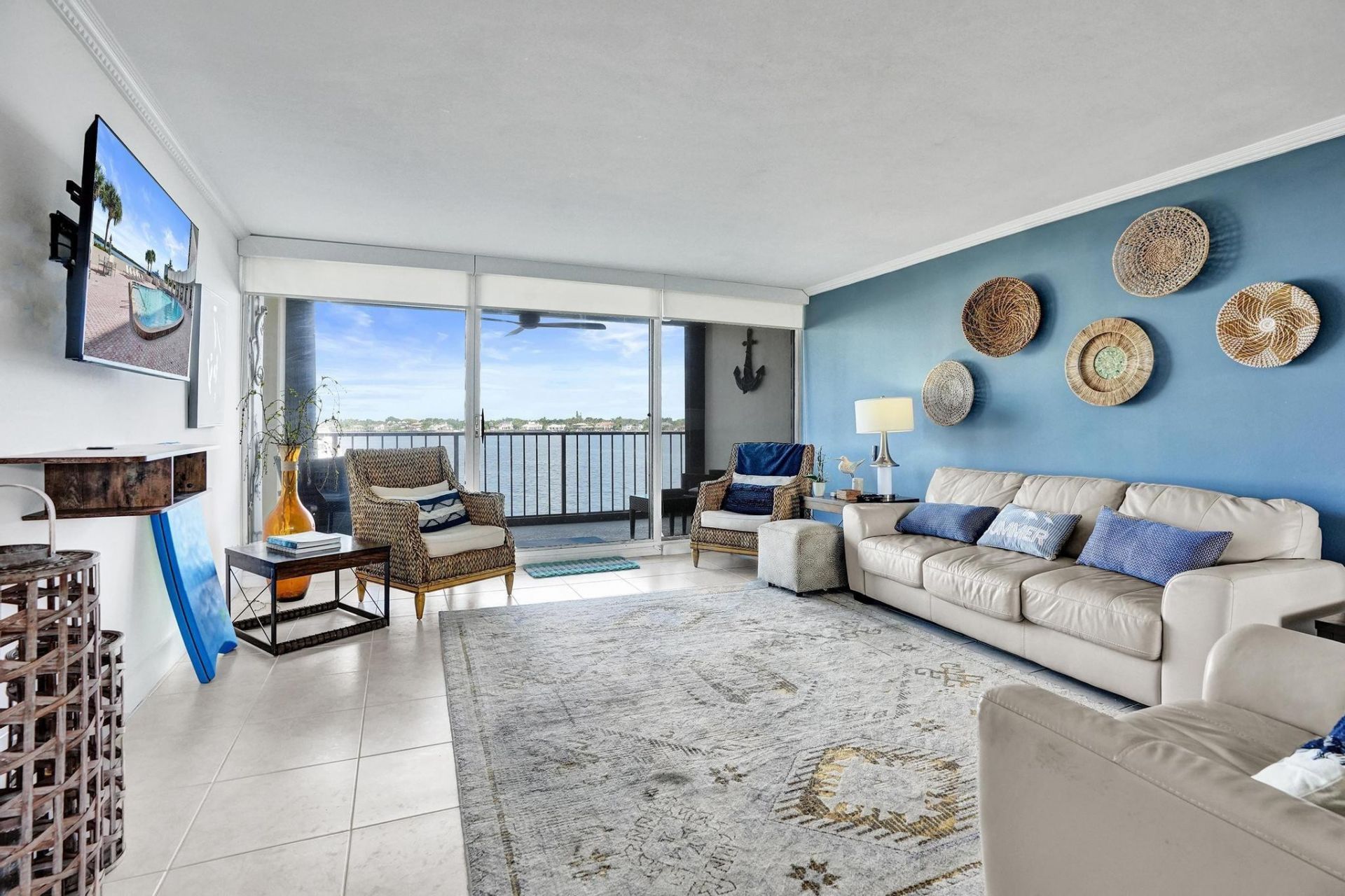 132 Lakeshore Drive, Unit 317, North Palm Beach, FL 33408 Photo