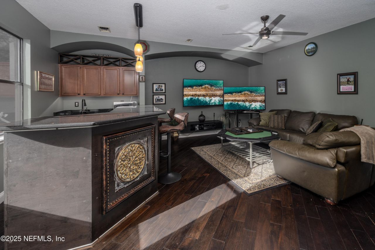 2512 Tuscan Oaks Lane, Jacksonville, FL 32223 Photo