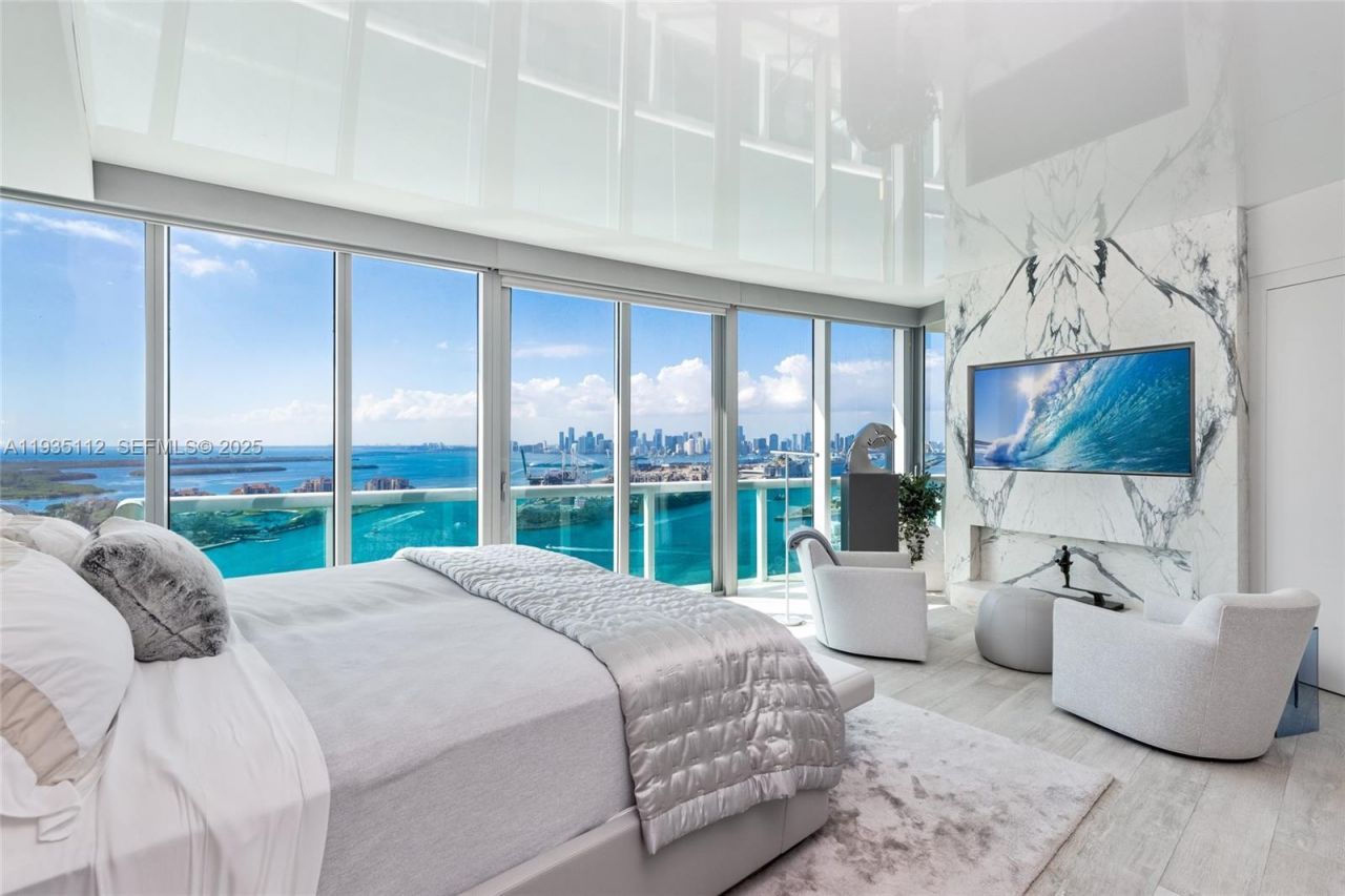 1000 S Pointe Dr, Unit 3501, Miami Beach, FL 33139 Photo